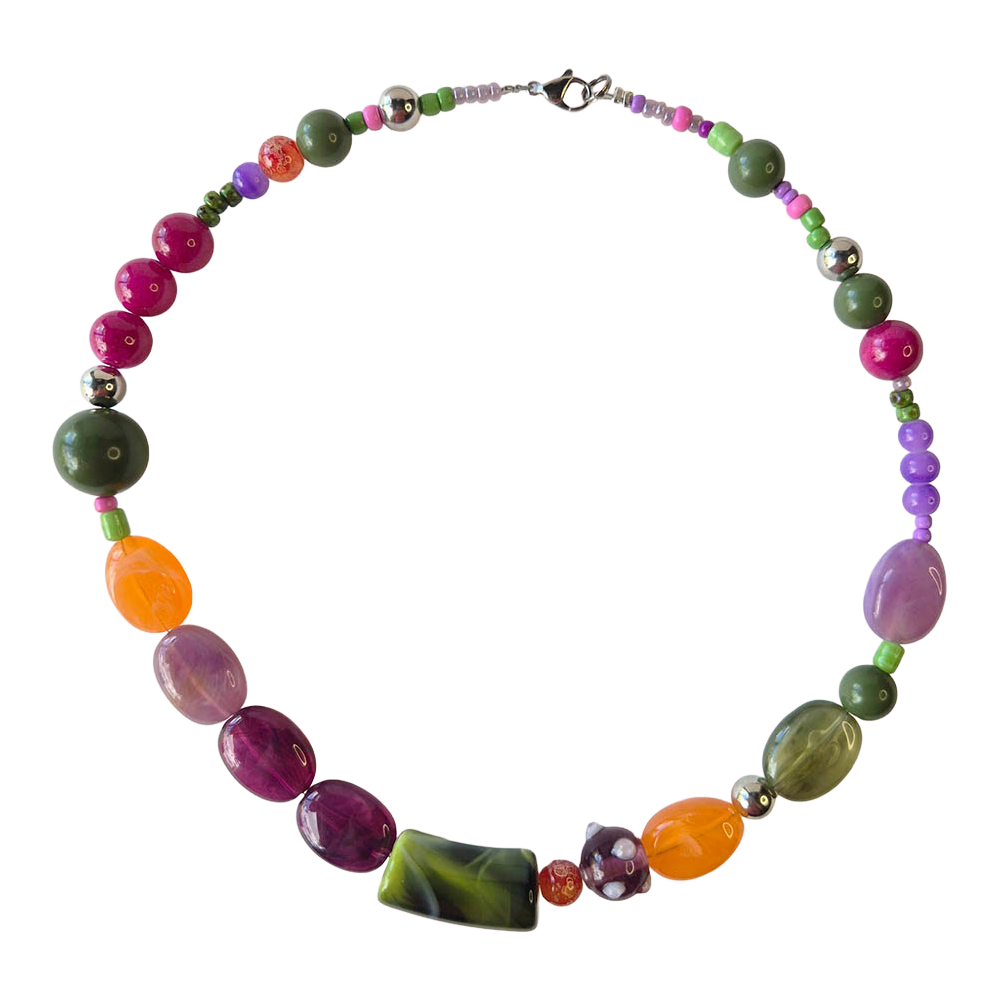 handgemaakte ketting met paarse groene oranje kralen